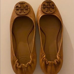 Tory Burch brown leather flats